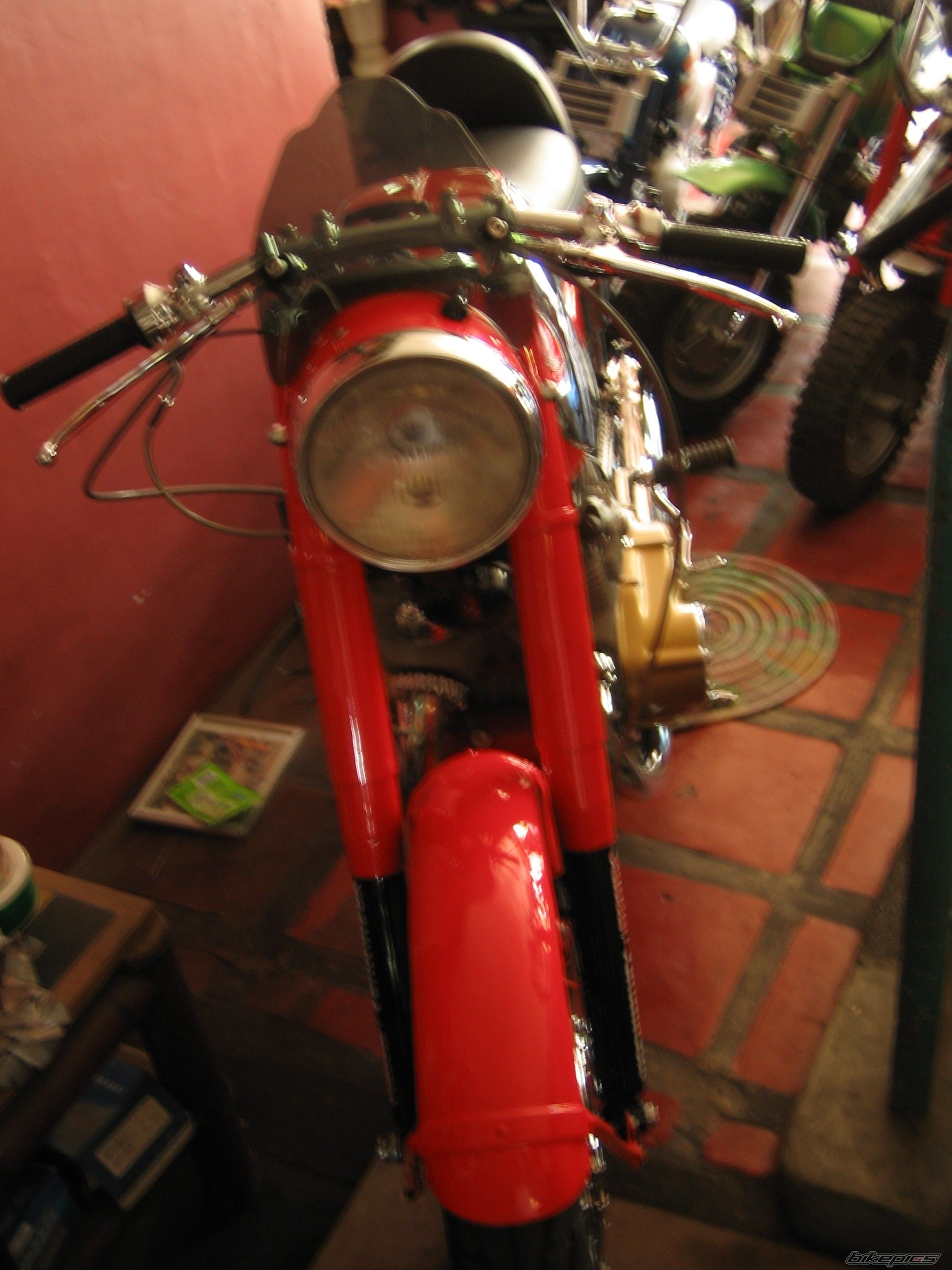 1964 HONDA SUPERHAWK 305 | Picture 1081675 motorcycle photo