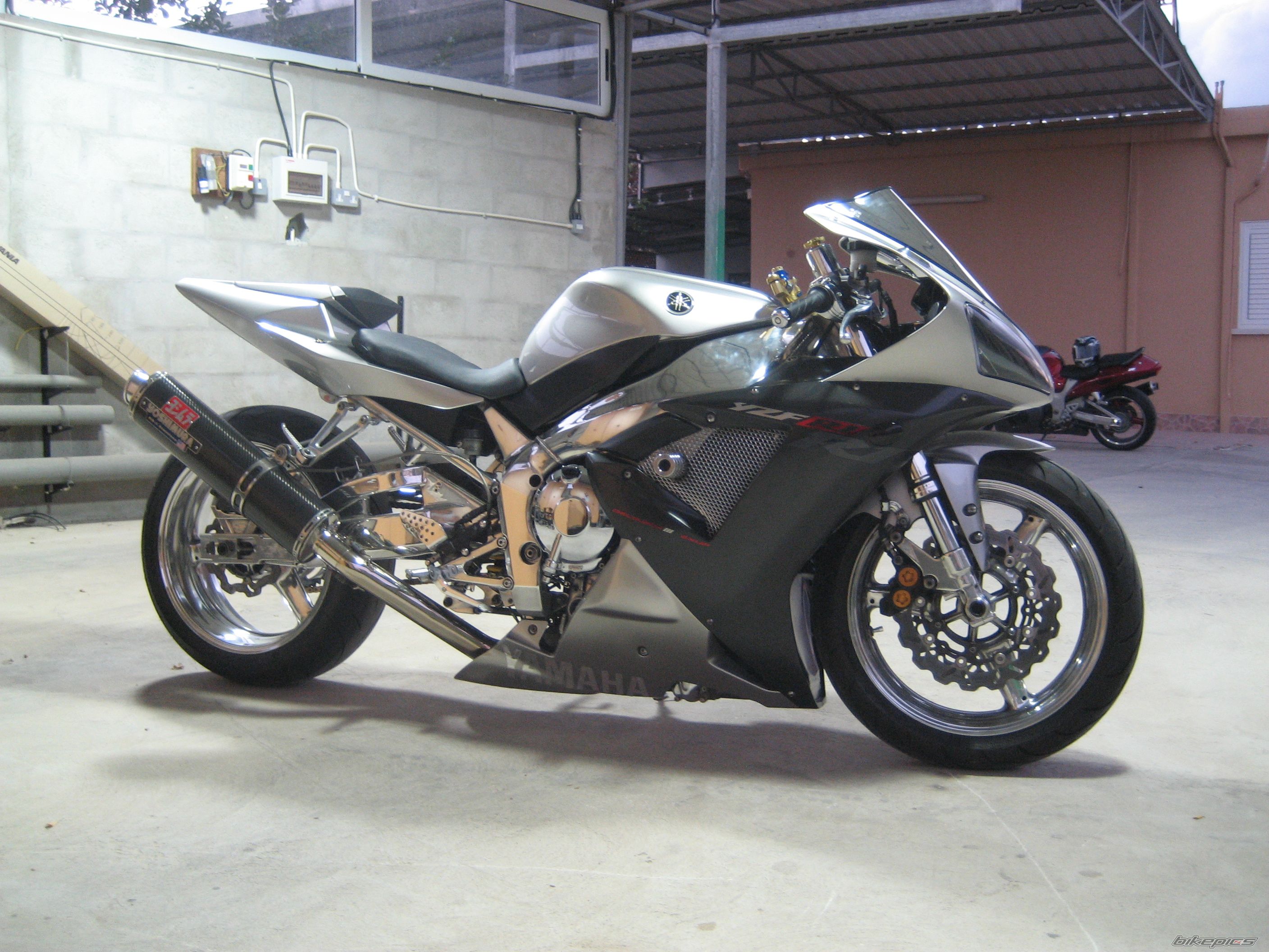 2007 YAMAHA YZF R1 | Picture 1083294 motorcycle photo
