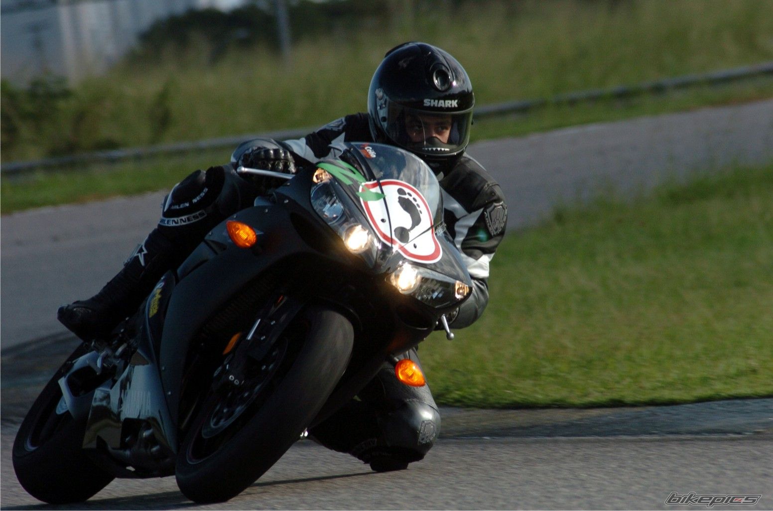 2007 YAMAHA YZF R1 | Picture 1083512 motorcycle photo