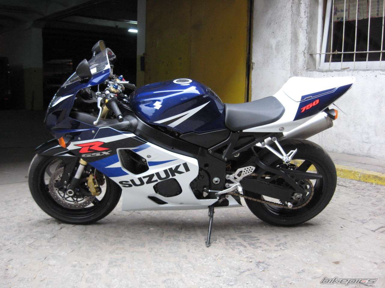 2005 SUZUKI GSX R 750 | Picture 1083667 motorcycle photo