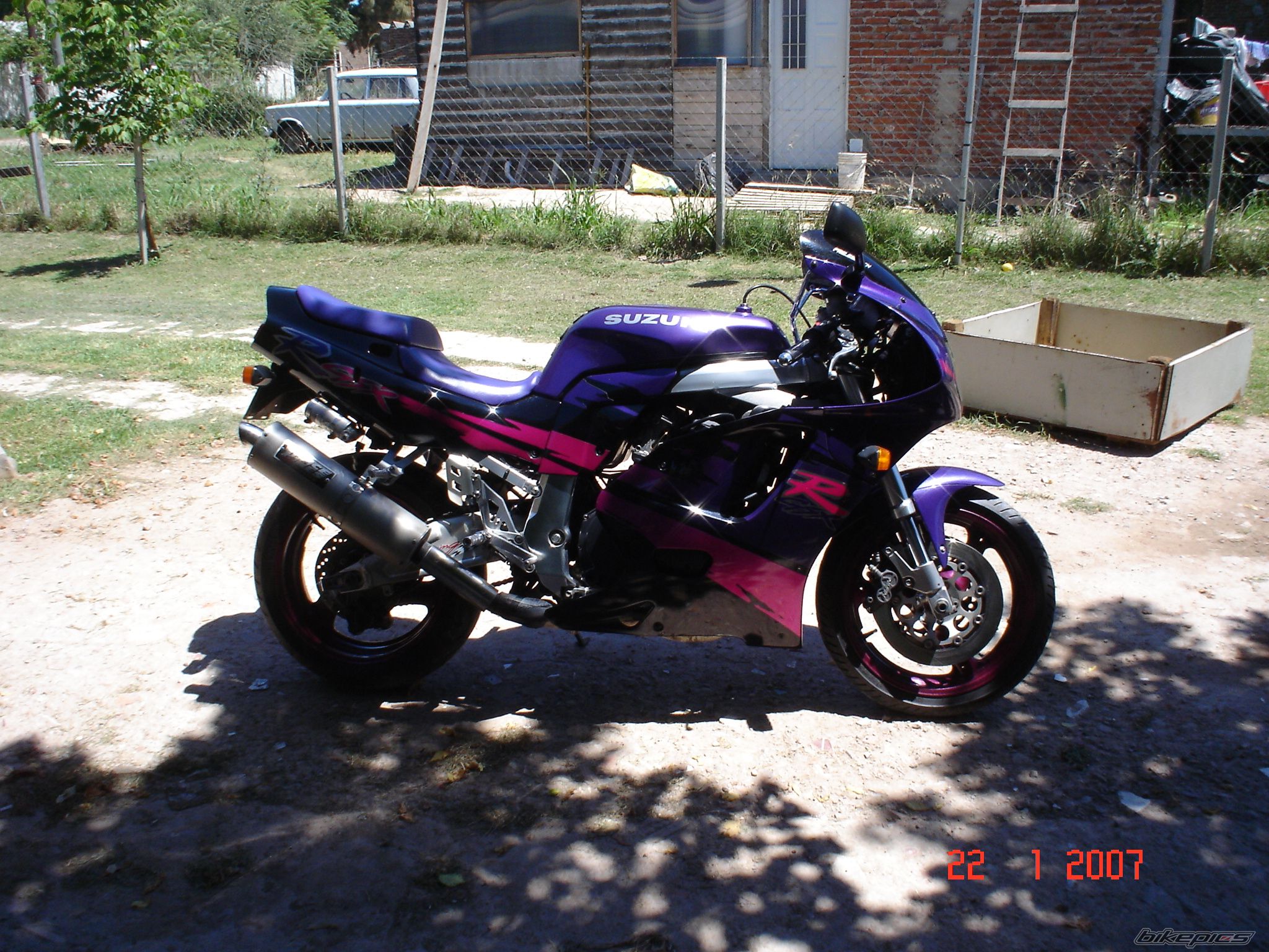 1993 SUZUKI GSX R 750 | Picture 1085353 motorcycle photo