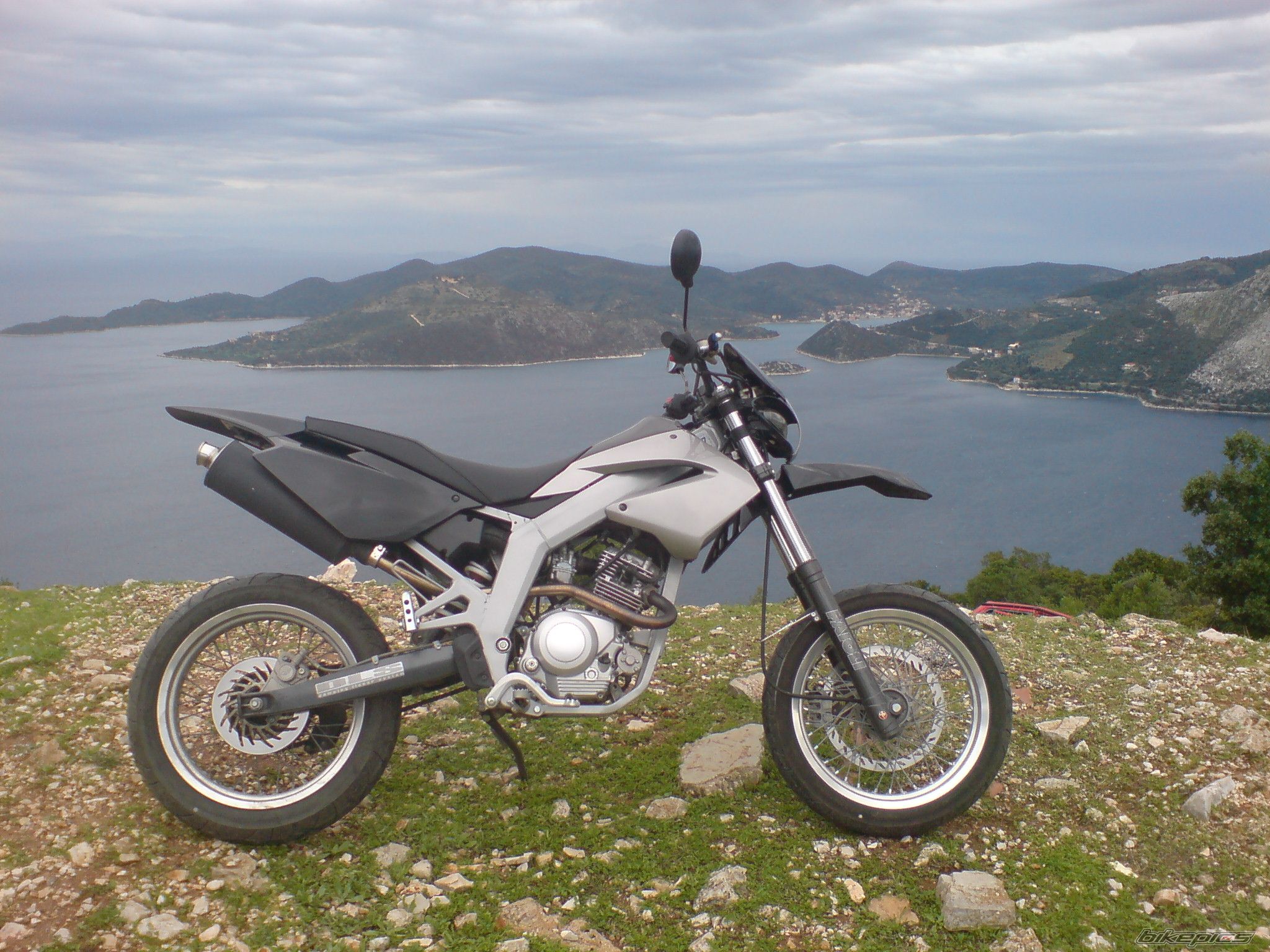 2004 DERBI SENDA SM 125 | Picture 1089731 motorcycle photo