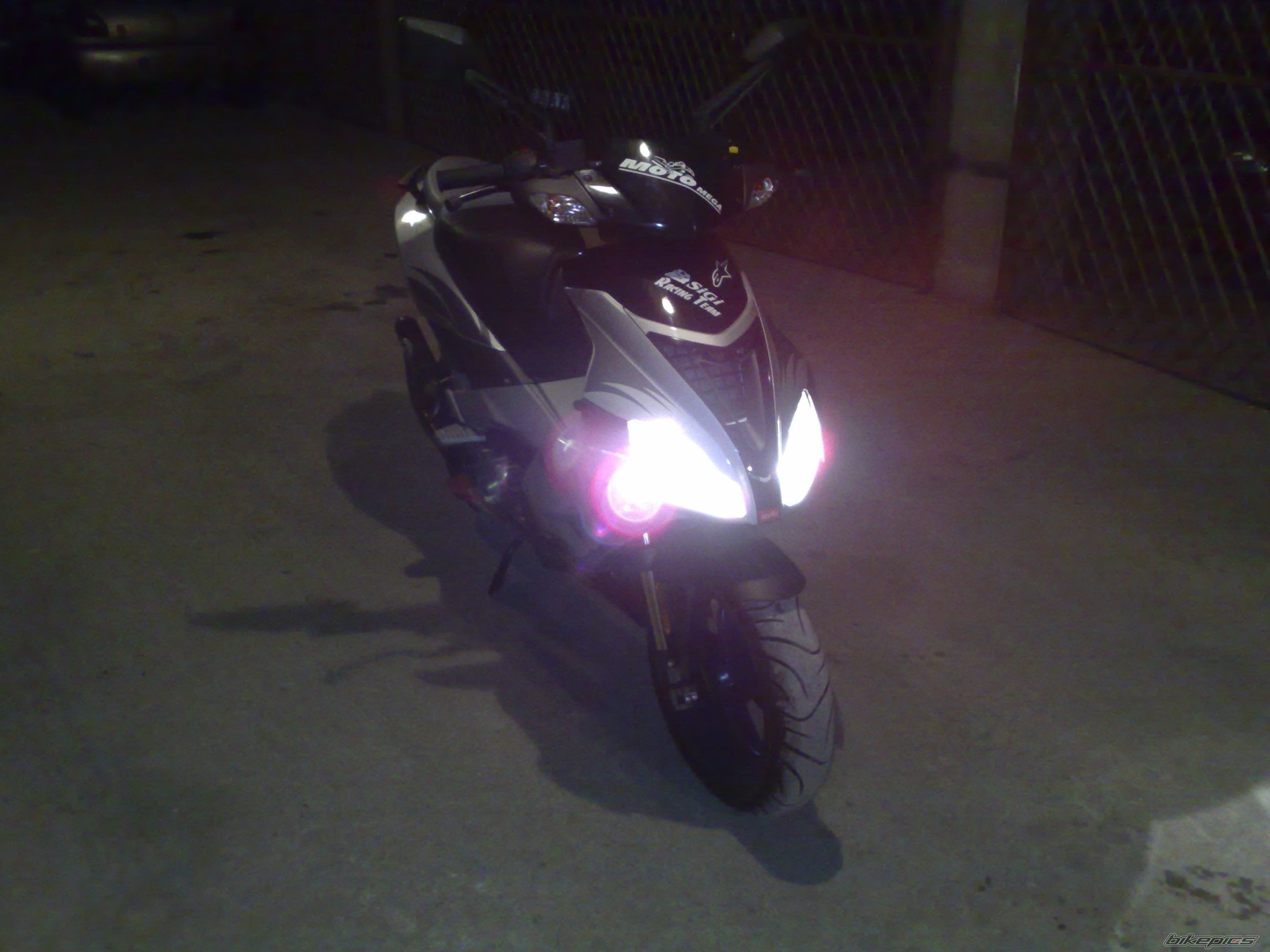 2007 APRILIA SR 50 | Picture 1090175 motorcycle photo