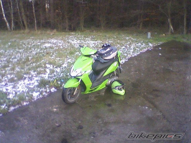 2003 YAMAHA JOG | Picture 1090441 motorcycle photo