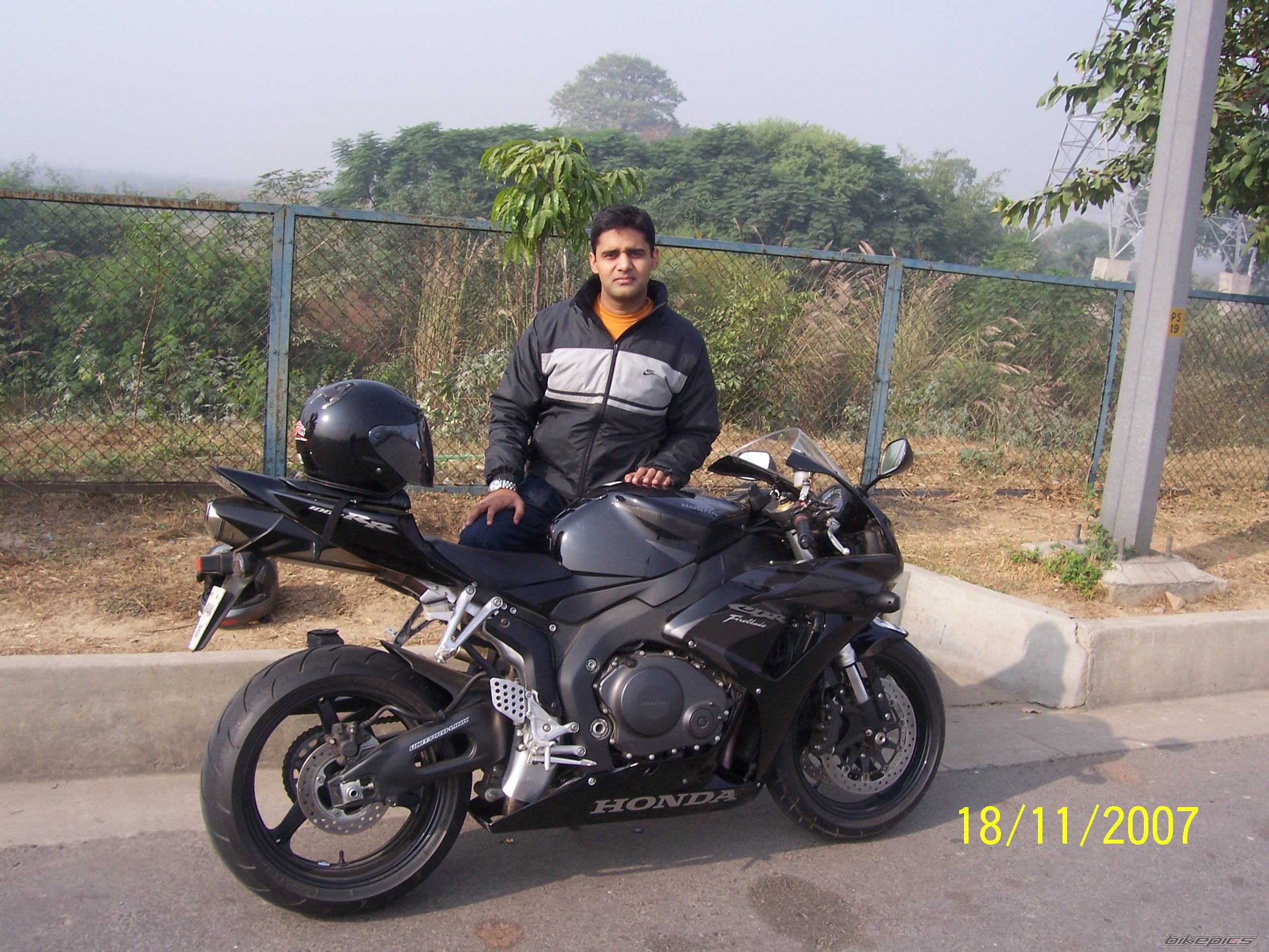 2007 HONDA CBR 1000  RR | Picture 1090553 motorcycle photo