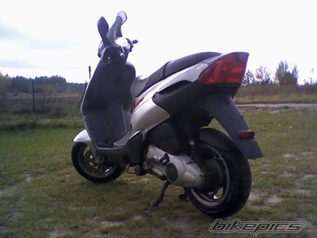 2000 PIAGGIO SKIPPER ST 125 | Picture 1091066 motorcycle photo
