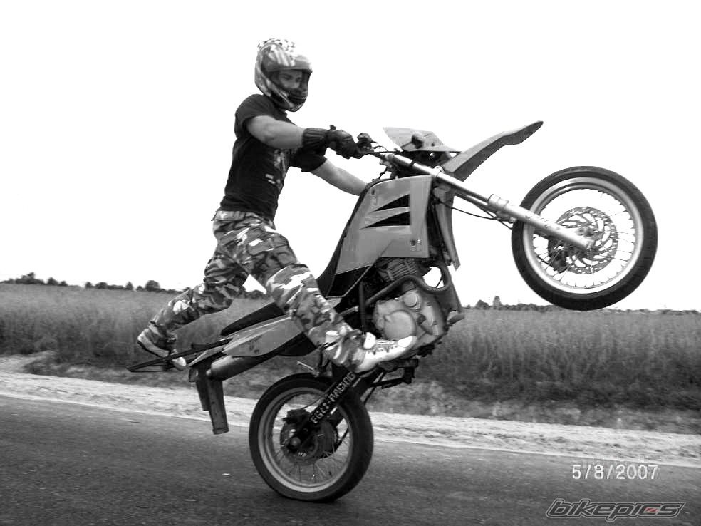 2002 MZ 125SM | Picture 1091194 motorcycle photo