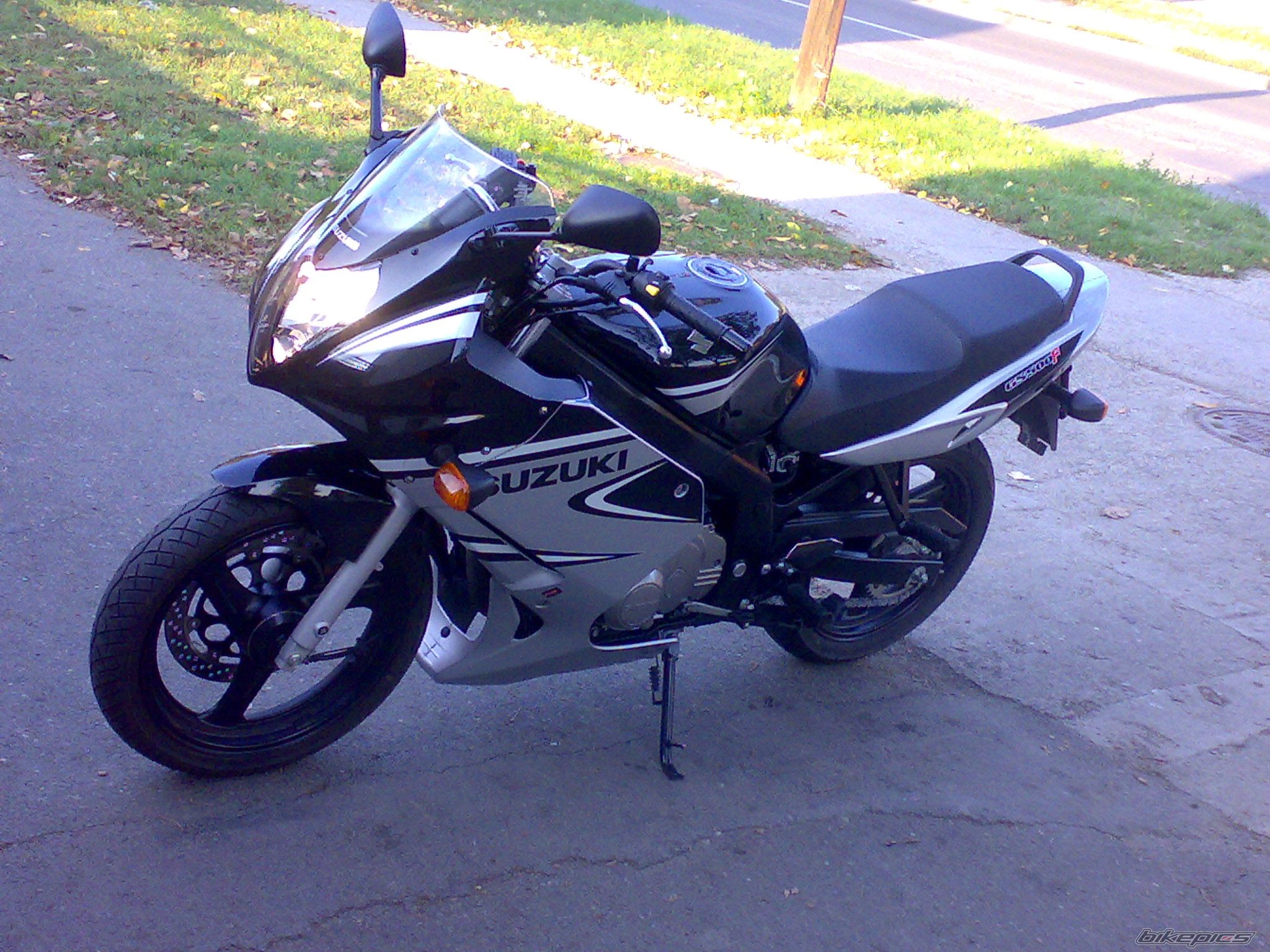 2006 SUZUKI GS 500 | Picture 1091243 motorcycle photo