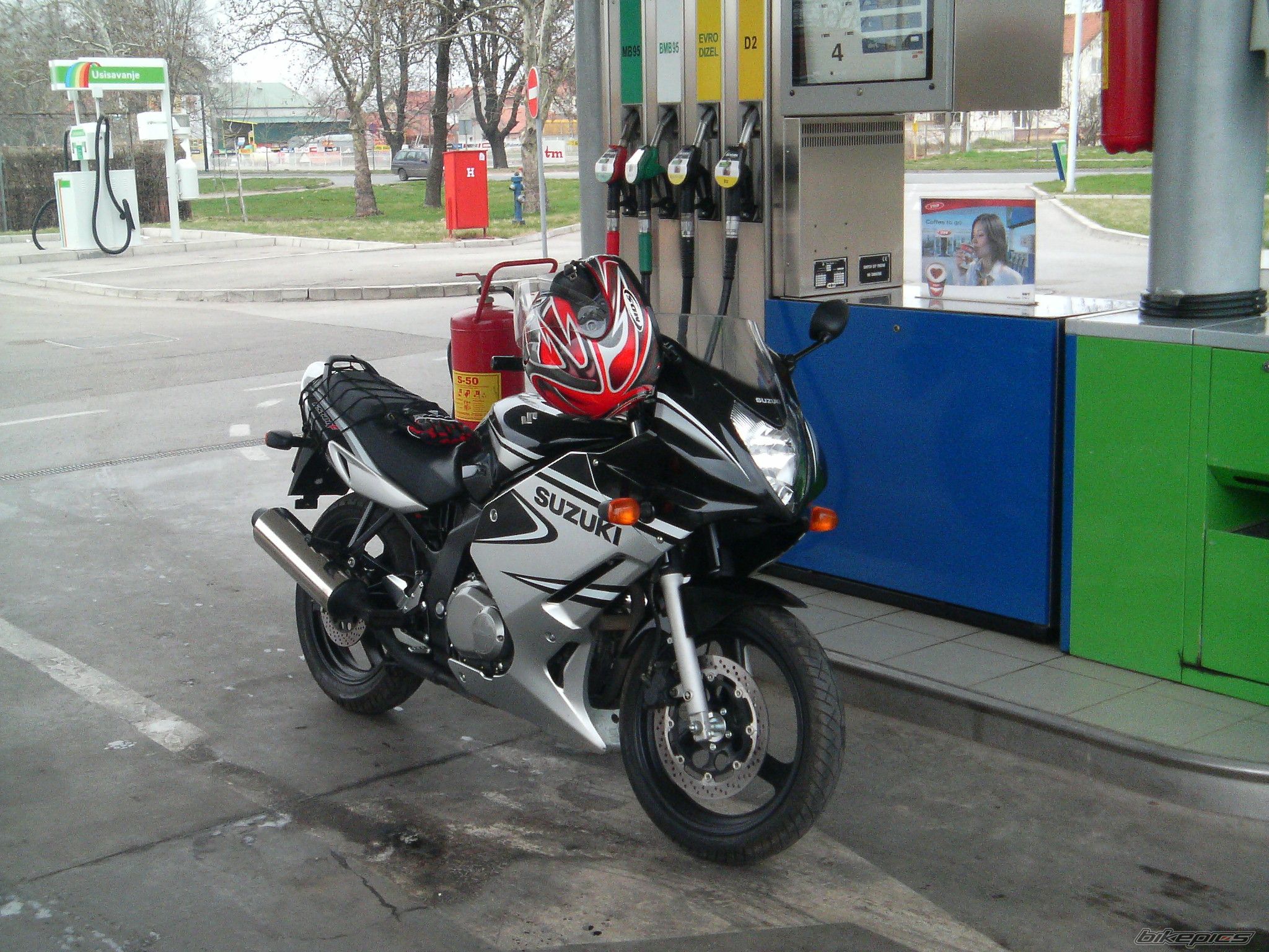 2006 SUZUKI GS 500 | Picture 1091250 motorcycle photo