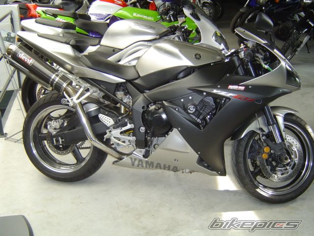 2003 YAMAHA YZF R1 | Picture 1093331 motorcycle photo