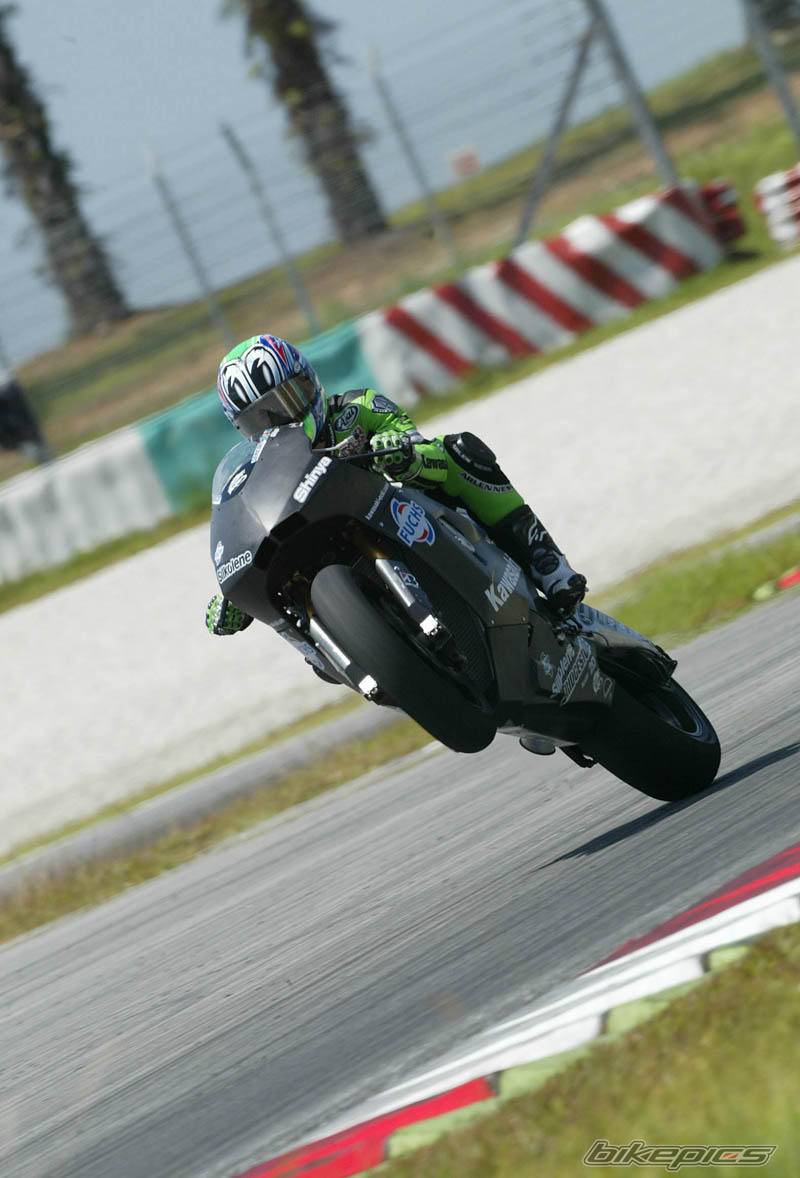 2004 KAWASAKI ZX RR | Picture 109421 motorcycle photo