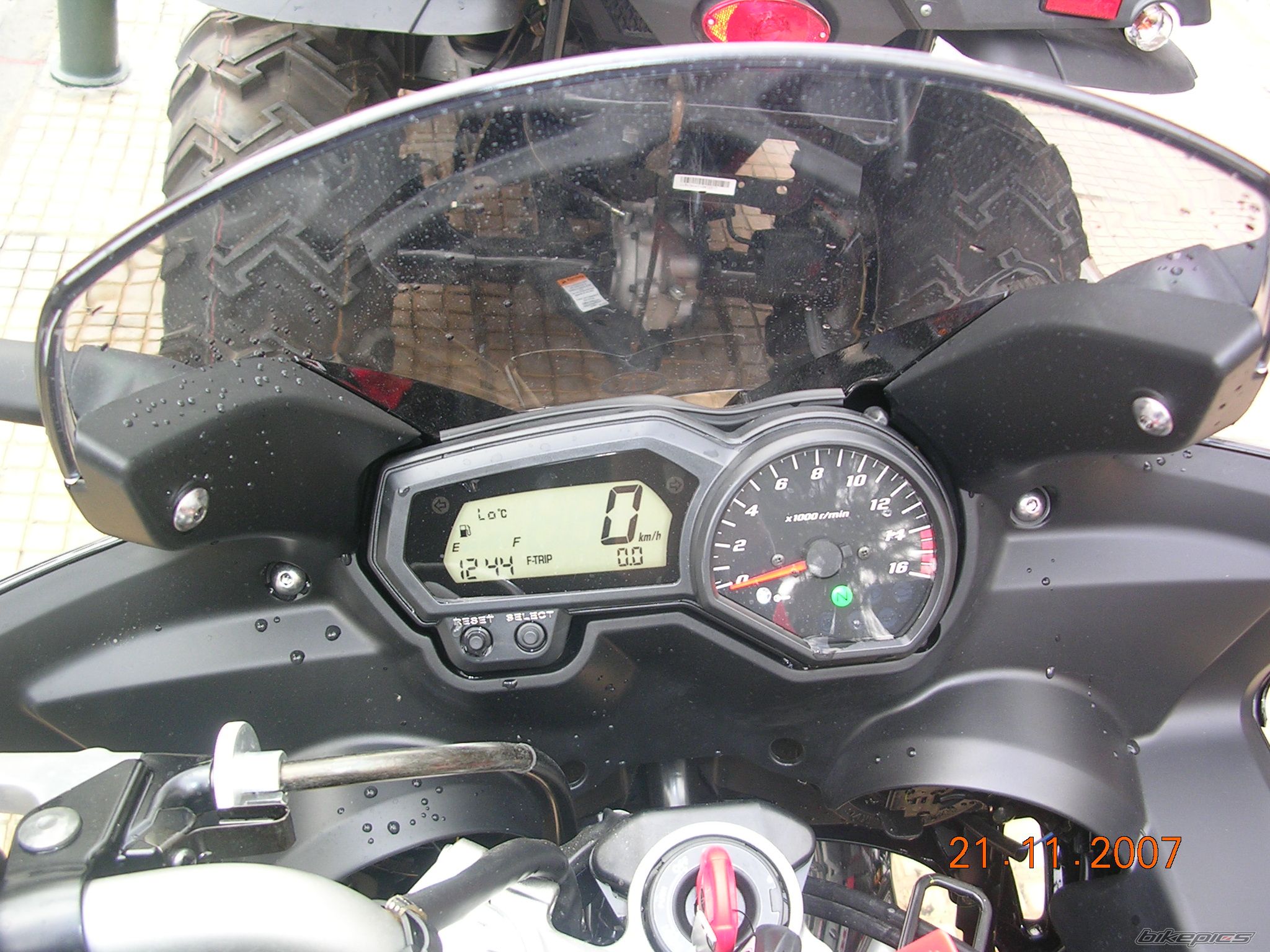 2007 YAMAHA FZ6 FAZER | Picture 1097176 motorcycle photo