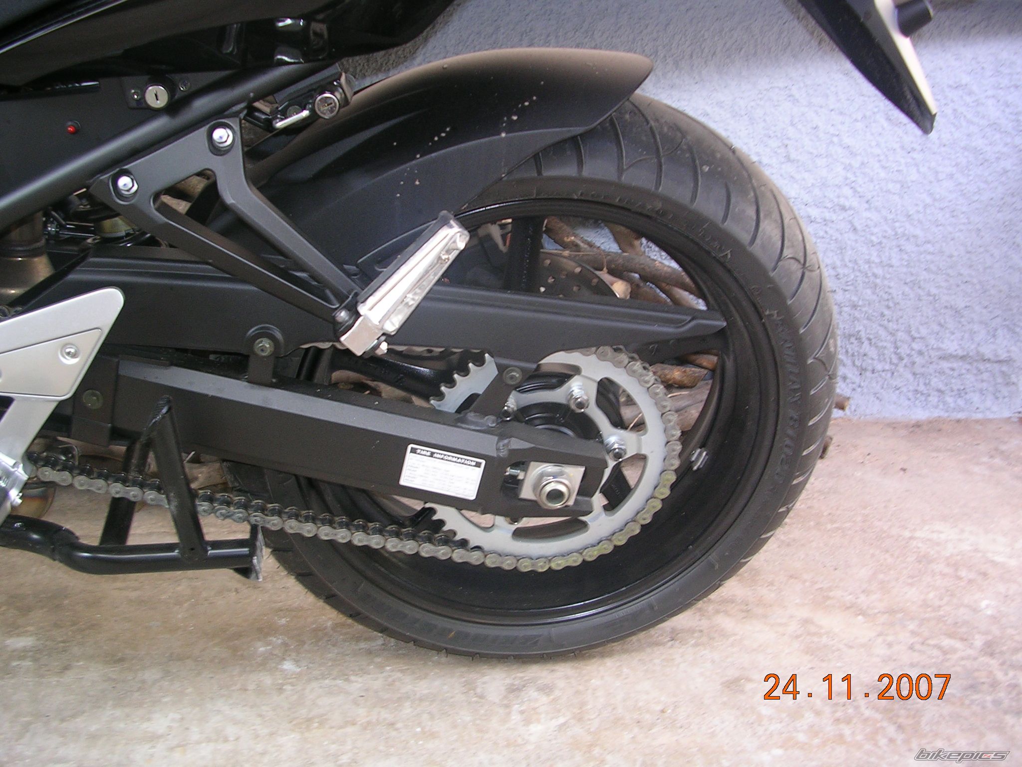 2007 YAMAHA FZ6 FAZER | Picture 1097677 motorcycle photo
