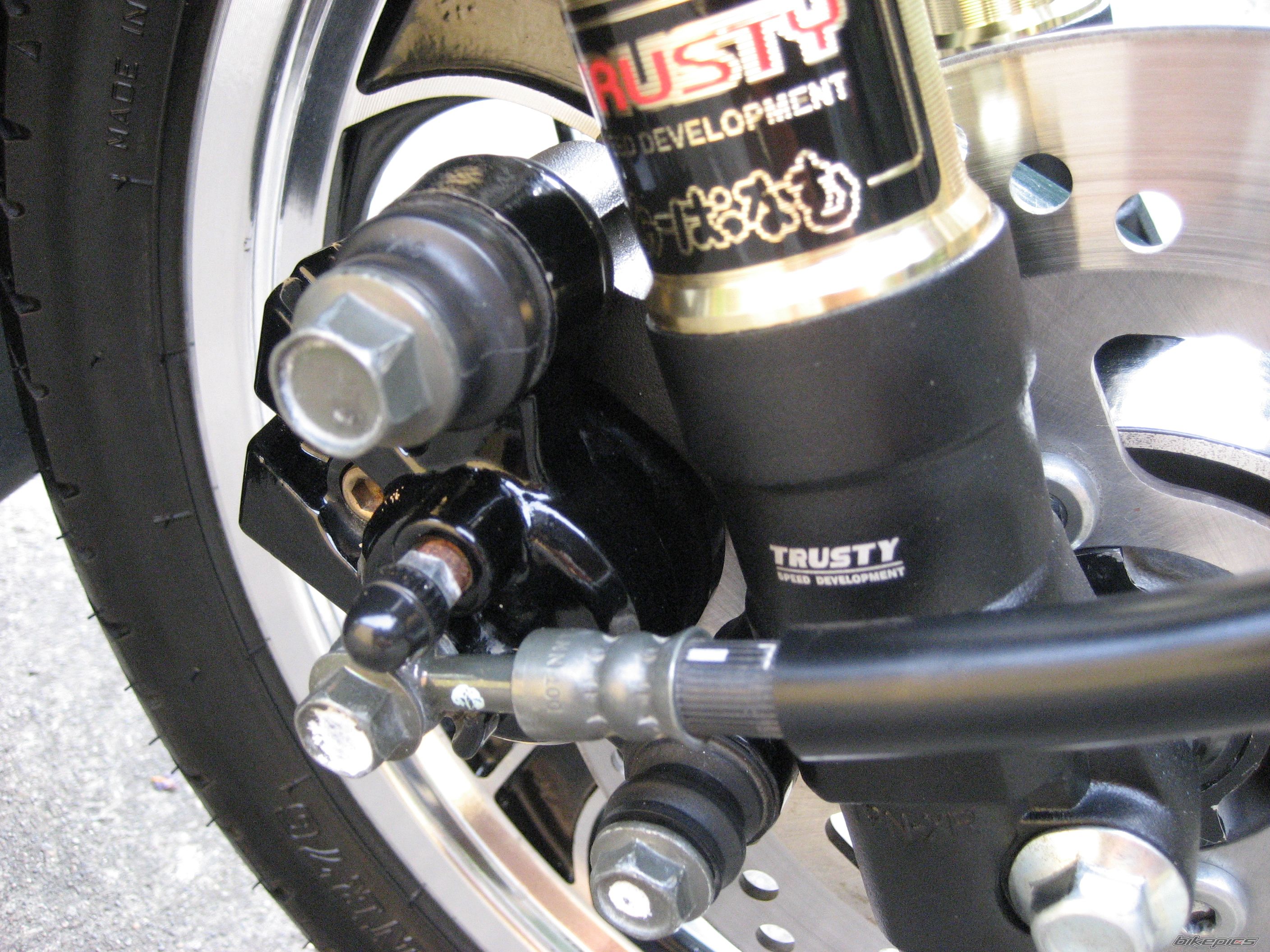 2004 YAMAHA MIO | Picture 1099494 motorcycle photo