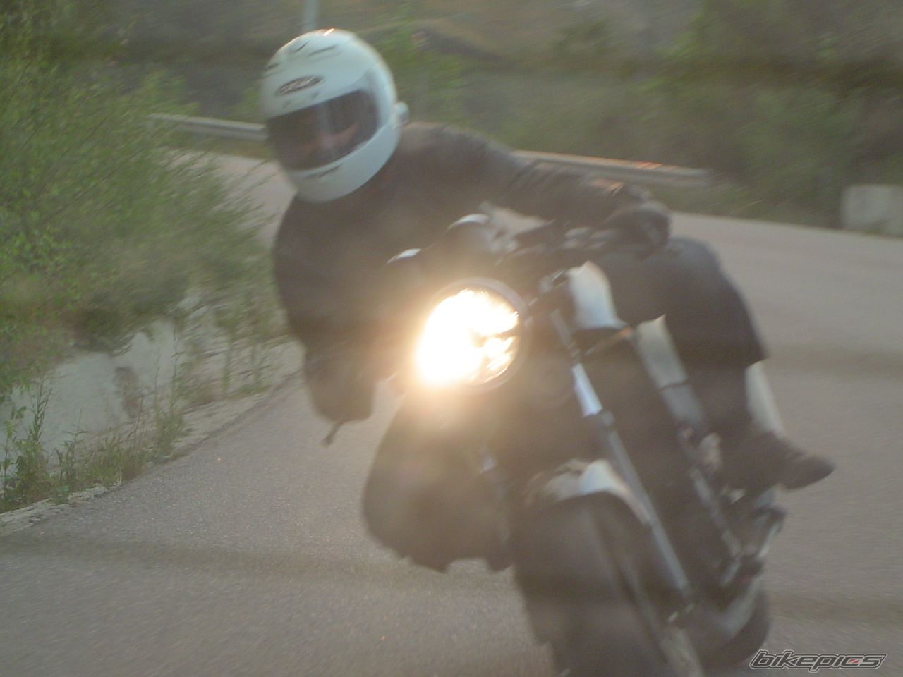 1997 TRIUMPH SPEED TRIPLE | Picture 1101207 motorcycle photo