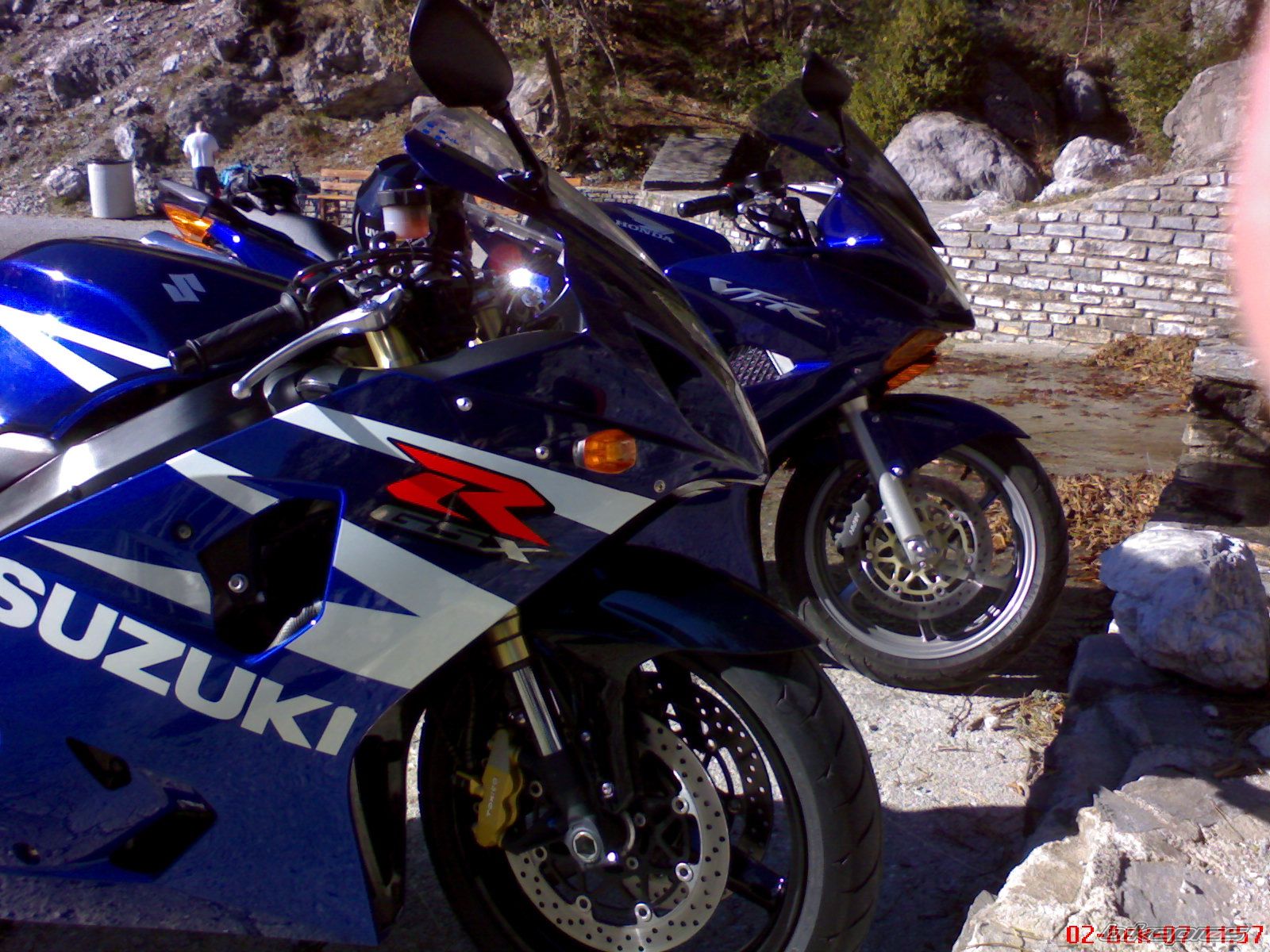 2004 SUZUKI GSX R 600 | Picture 1104079 motorcycle photo