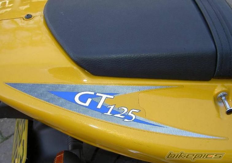 2004 HYOSUNG COMET GTR 125 | Picture 1104290 motorcycle photo