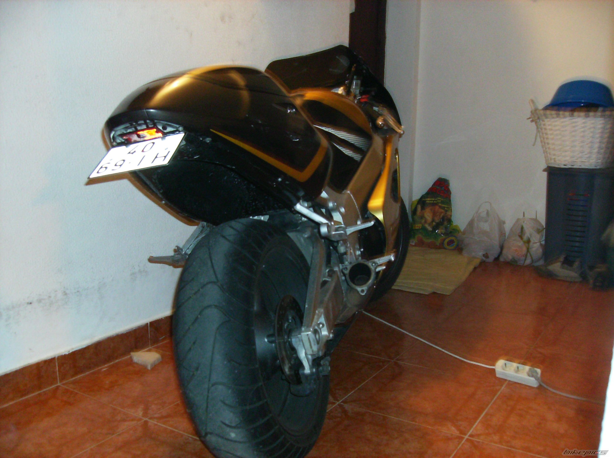 1997 SUZUKI GSX R 750 | Picture 1104551 motorcycle photo