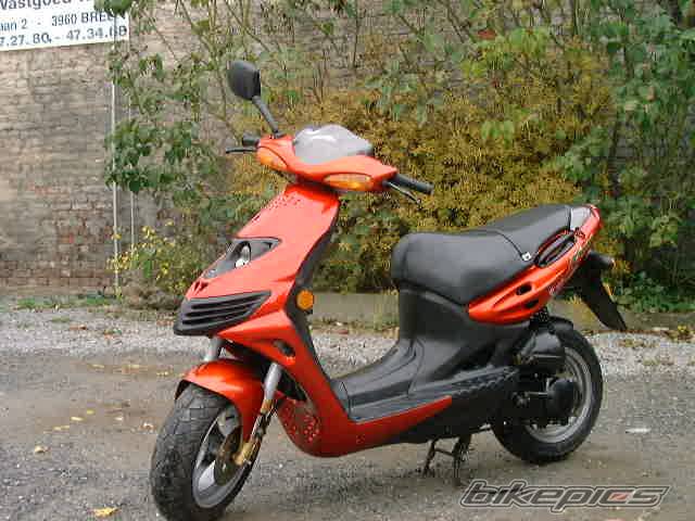 2000 SUZUKI KATANA R 50 | Picture 110512 motorcycle photo