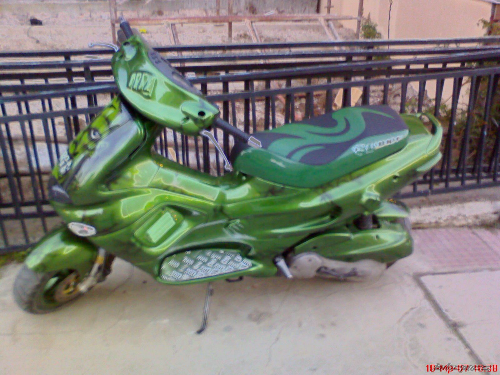 2004 APRILIA RSV 1000 MILLE | Picture 1105707 motorcycle photo