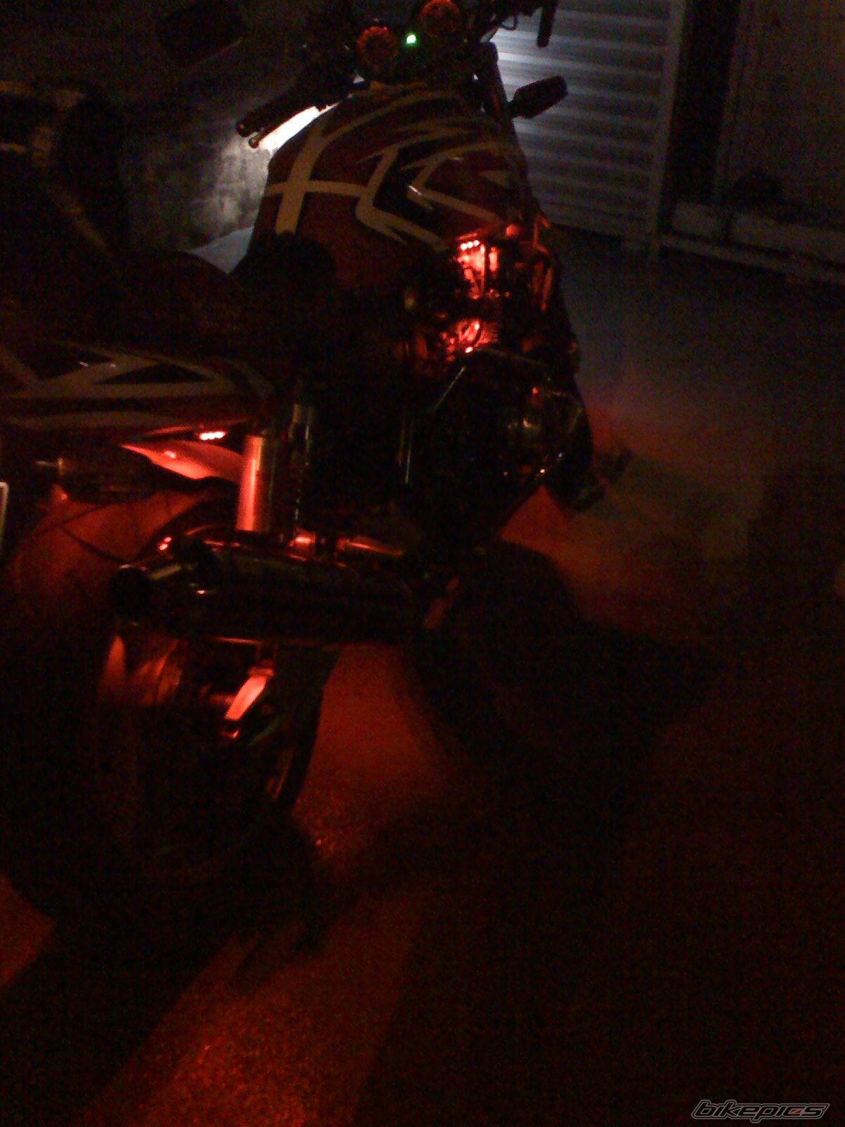 2004 HONDA CB 400 | Picture 1105712 motorcycle photo