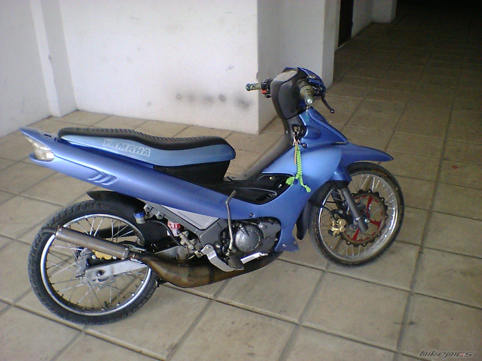 2008 YAMAHA 125 ZR | Picture 1105801 motorcycle photo