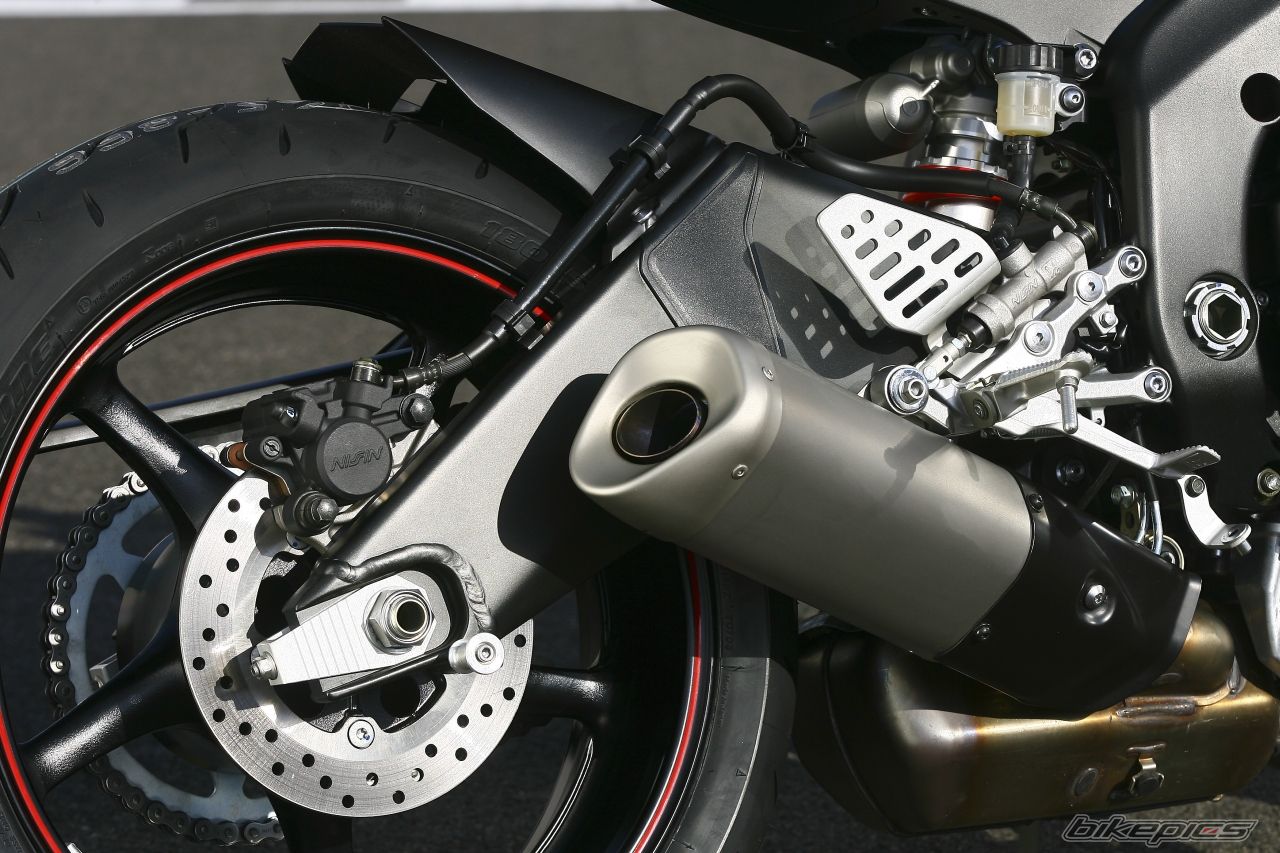 2008 YAMAHA YZF R6 | Picture 1106673 motorcycle photo