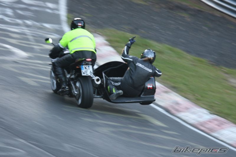 2004 YAMAHA YZF R1 | Picture 1106920 motorcycle photo
