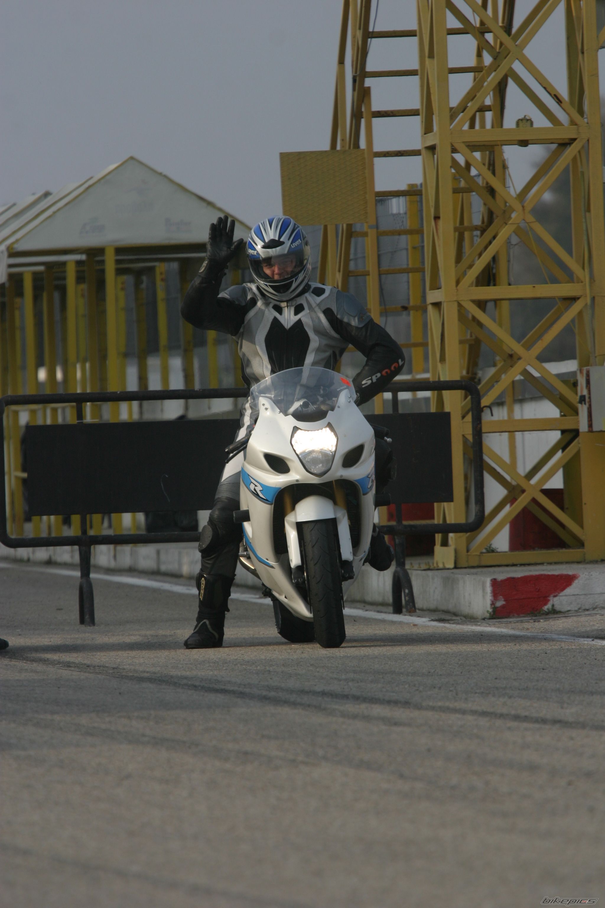 2003 SUZUKI GSX R 1000 | Picture 1107535 motorcycle photo