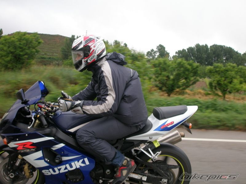 2004 SUZUKI GSX R 600 | Picture 1108294 motorcycle photo