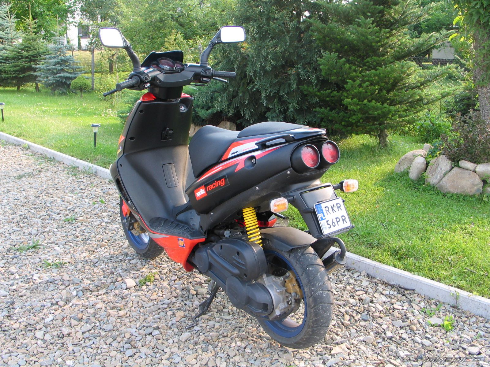 2002 APRILIA SR 50 | Picture 1110004 motorcycle photo