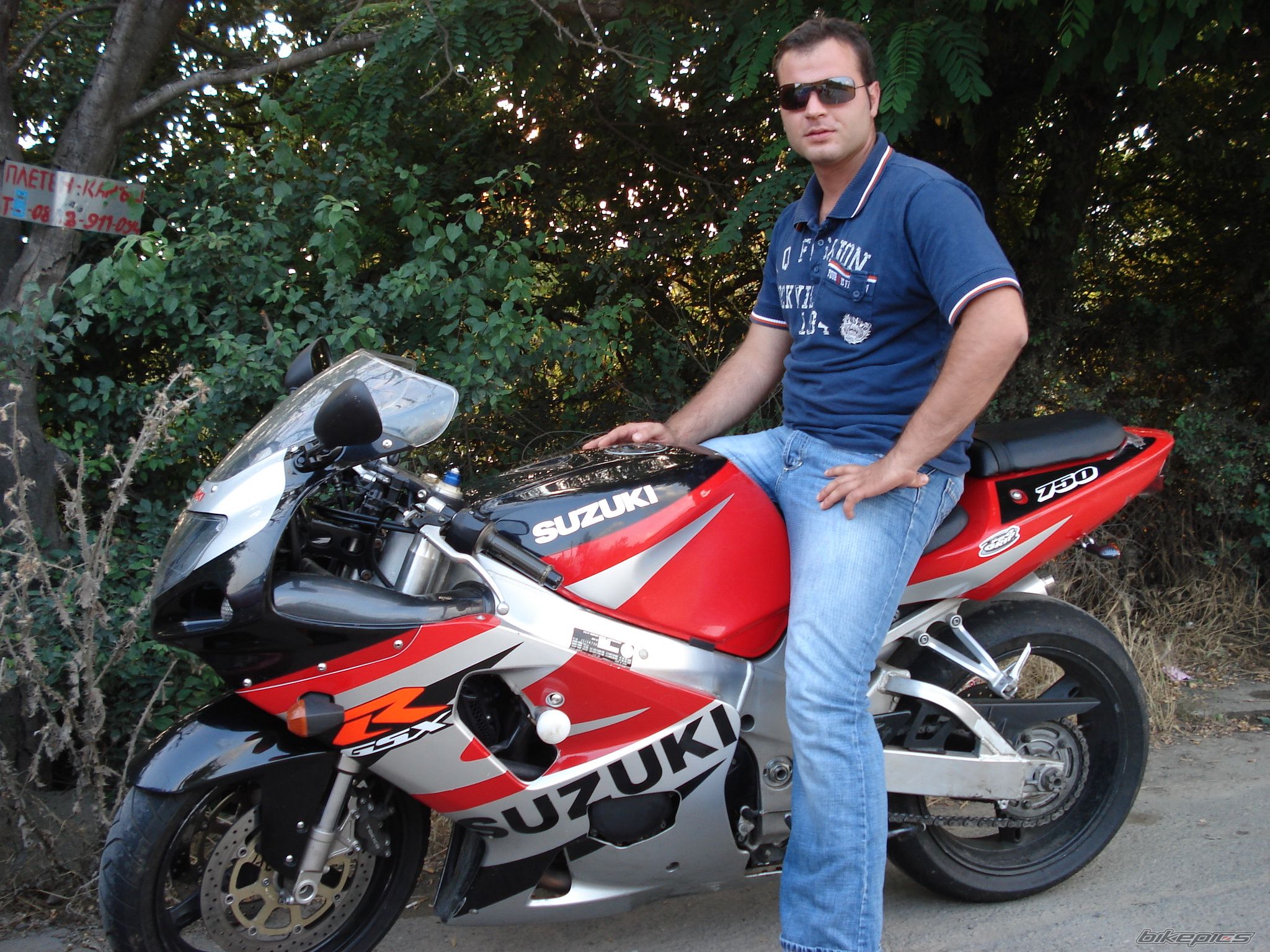 2002 SUZUKI GSX R 750 | Picture 1111155 motorcycle photo