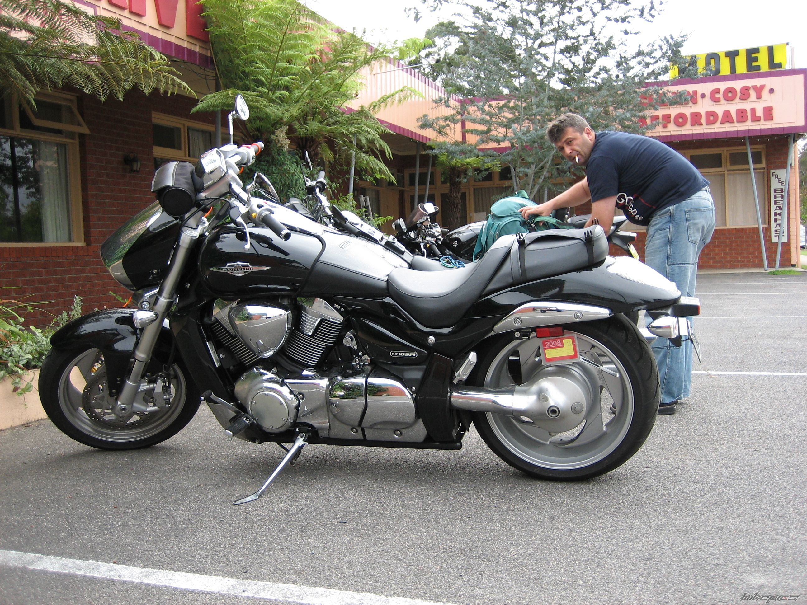 2007 SUZUKI BOULEVARD M109R | Picture 1111291 motorcycle photo