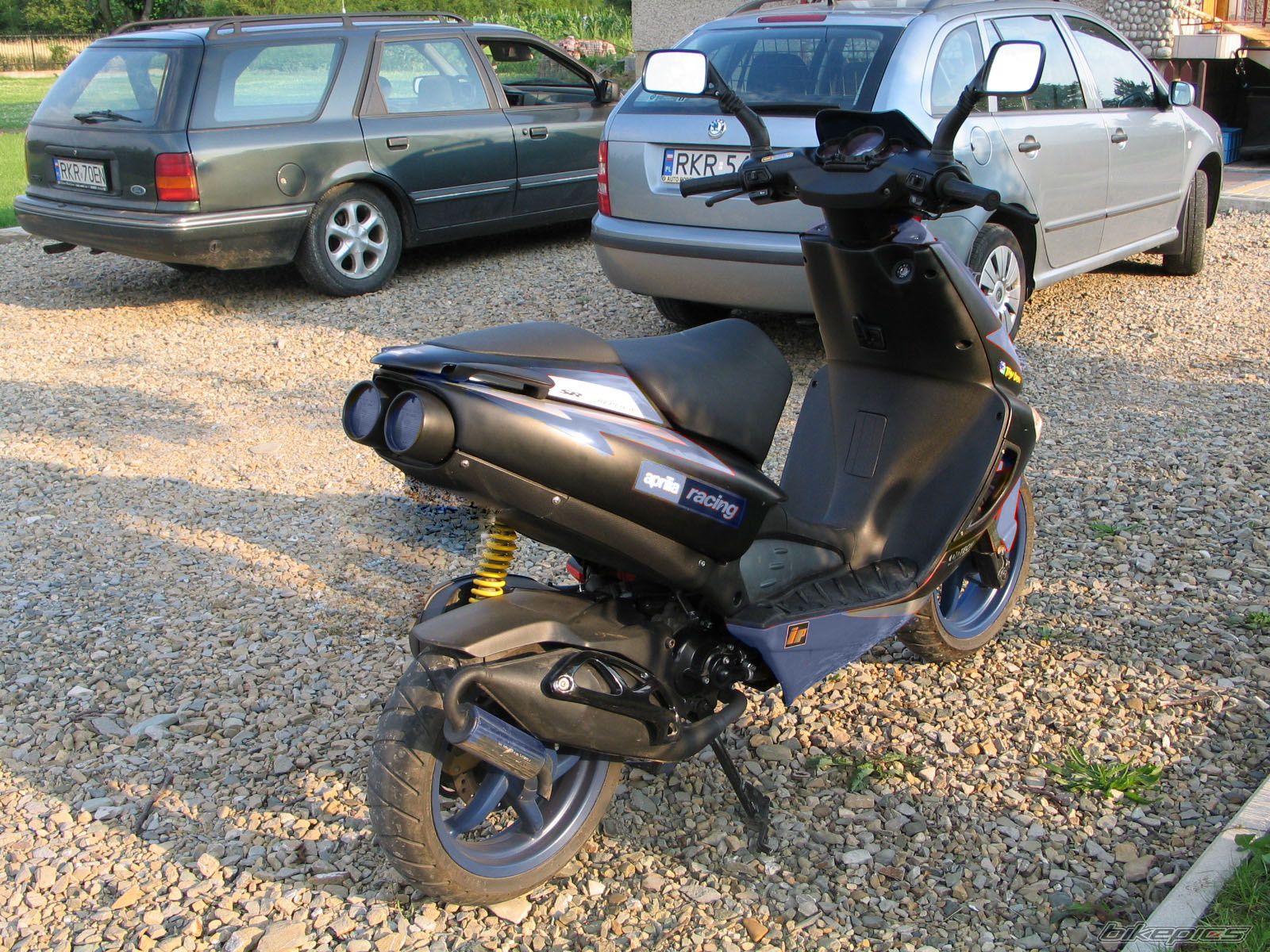 2002 APRILIA SR 50 | Picture 1111842 motorcycle photo