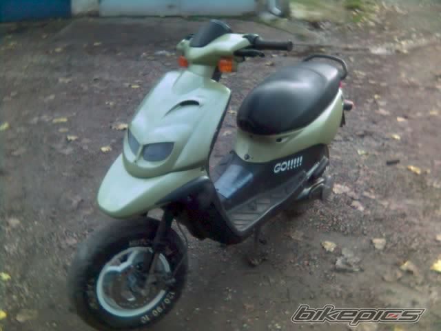 2001 PEUGEOT TREKKER 50 | Picture 1112162 motorcycle photo