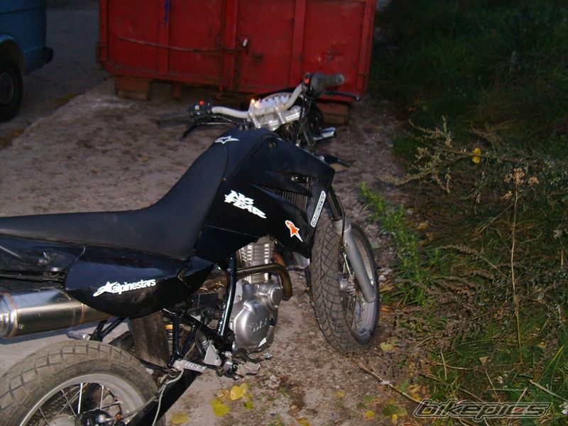 2003 MZ 125SM | Picture 1113051 motorcycle photo
