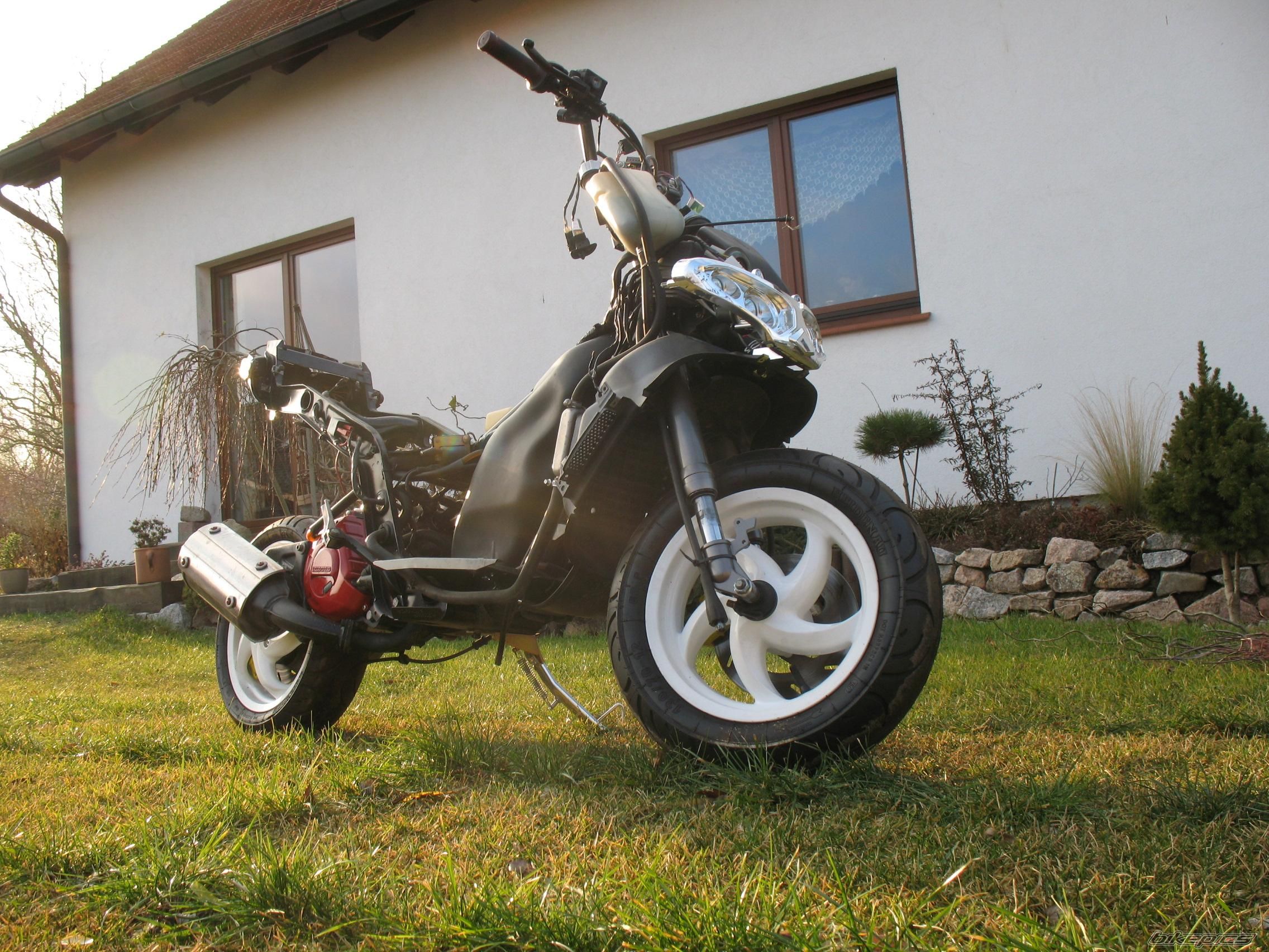 2002 GILERA RUNNER 180 SP | Picture 1117072 motorcycle photo