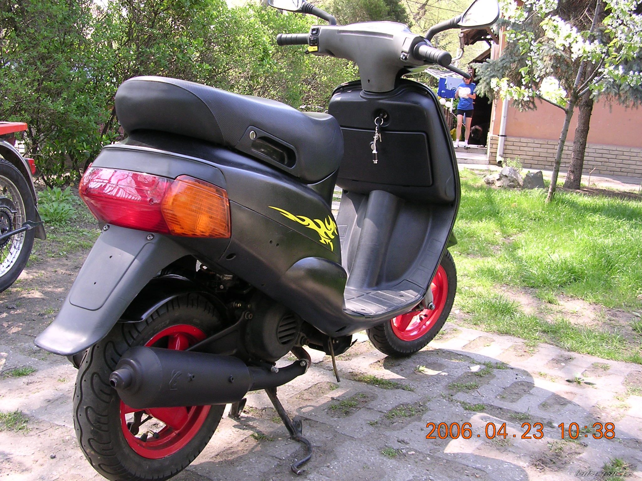 1995 PIAGGIO ZIP | Picture 1117630 motorcycle photo