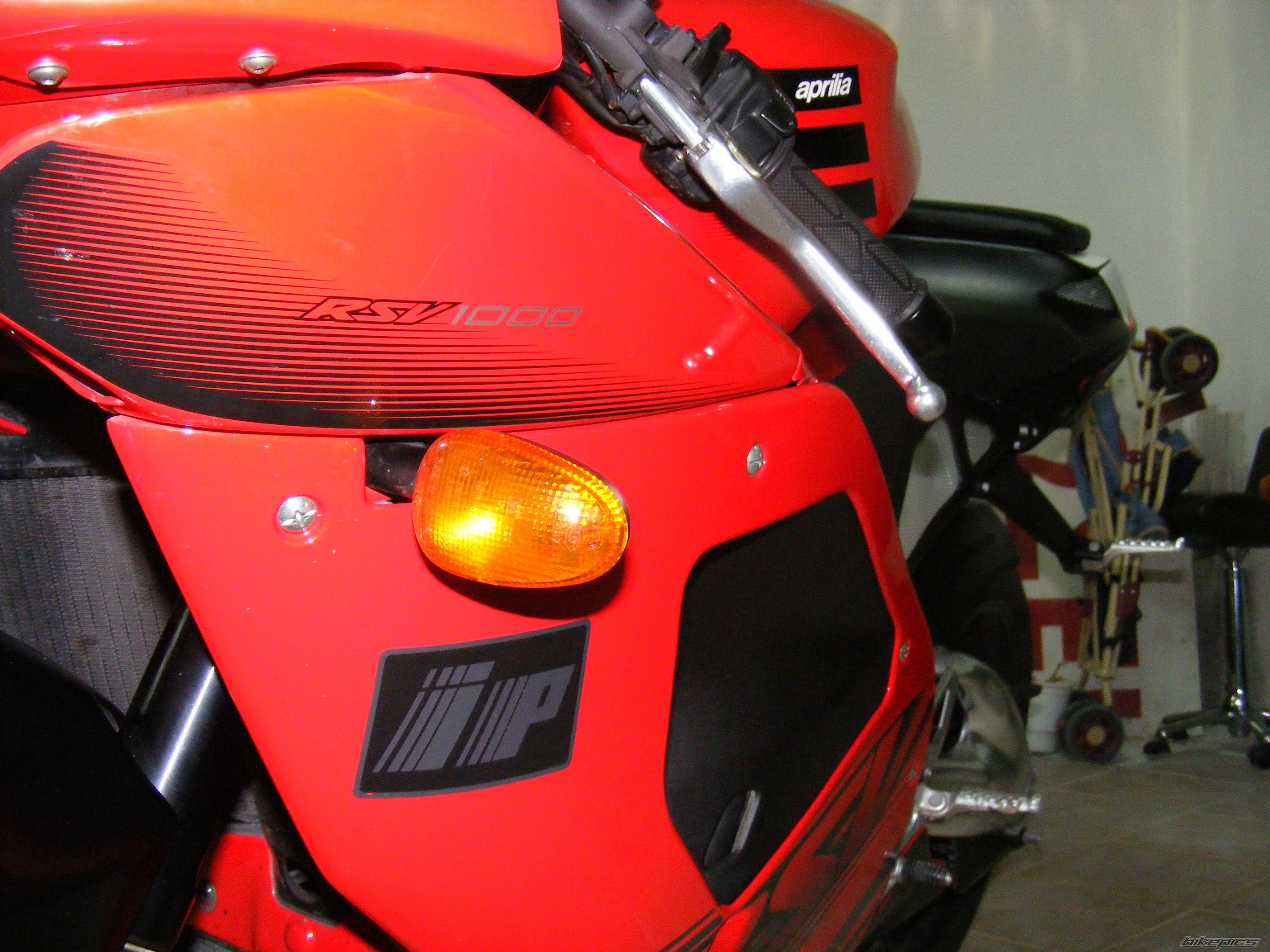 2001 APRILIA RSV 1000R MILLE | Picture 1117731 motorcycle photo
