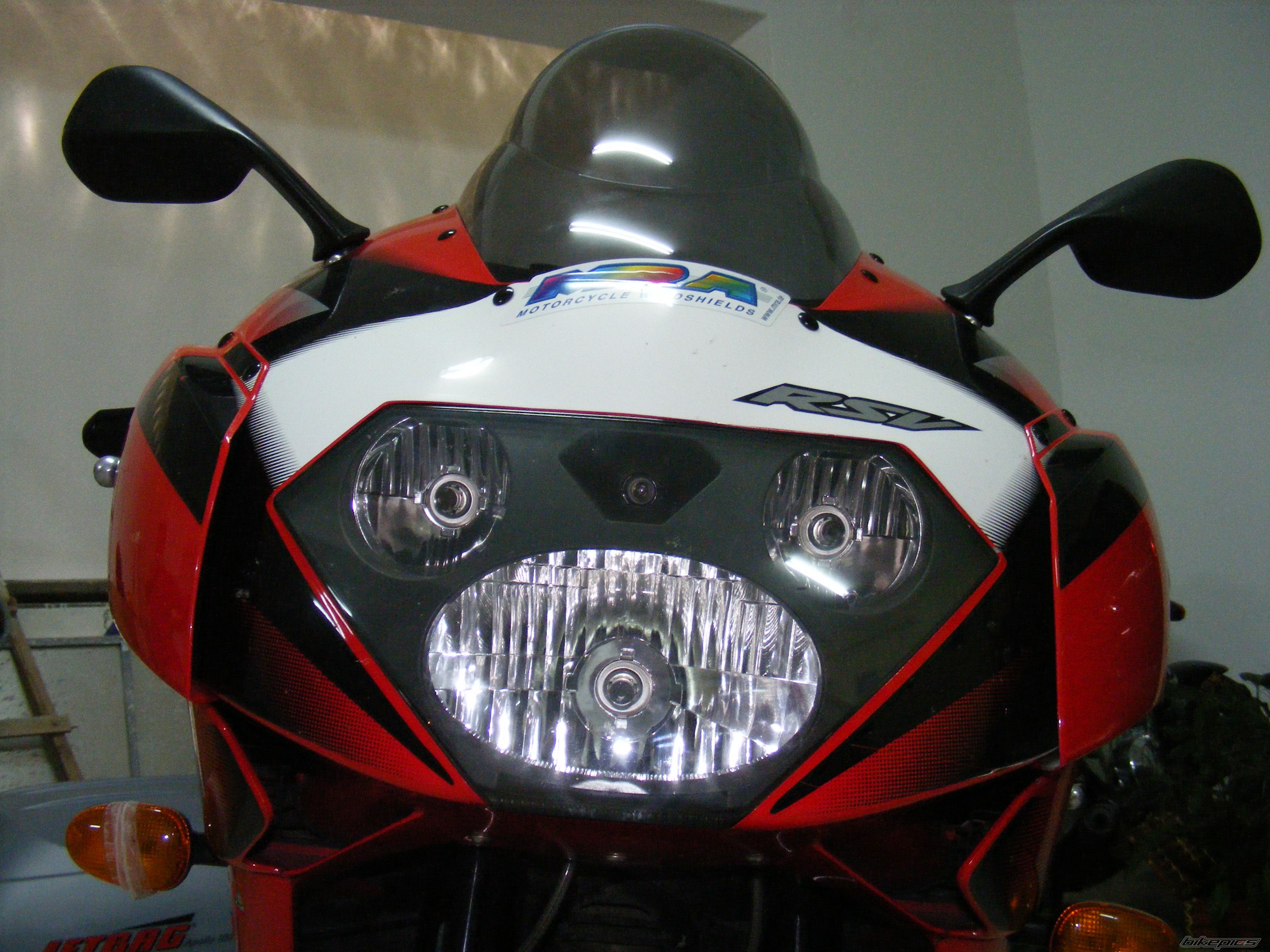 2001 APRILIA RSV 1000R MILLE | Picture 1117787 motorcycle photo