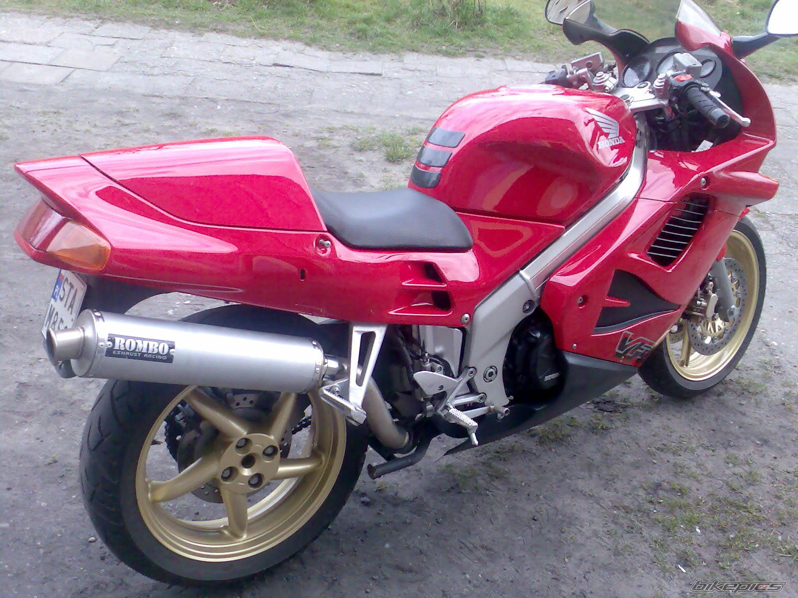 1996 HONDA VFR 750 | Picture 1120015 motorcycle photo