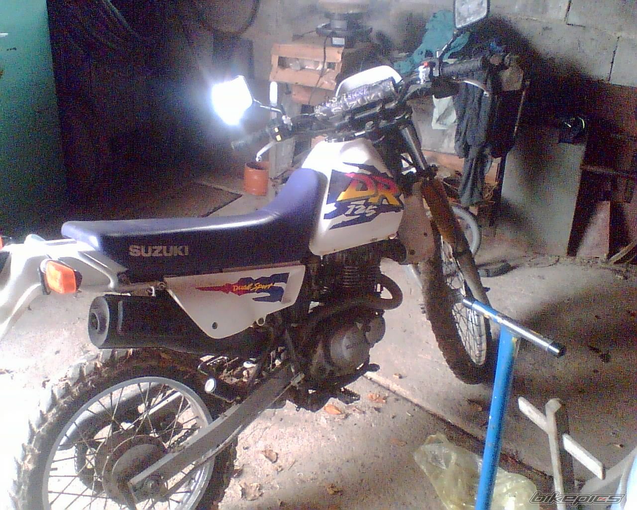1997 SUZUKI DR 125 | Picture 1120541 motorcycle photo