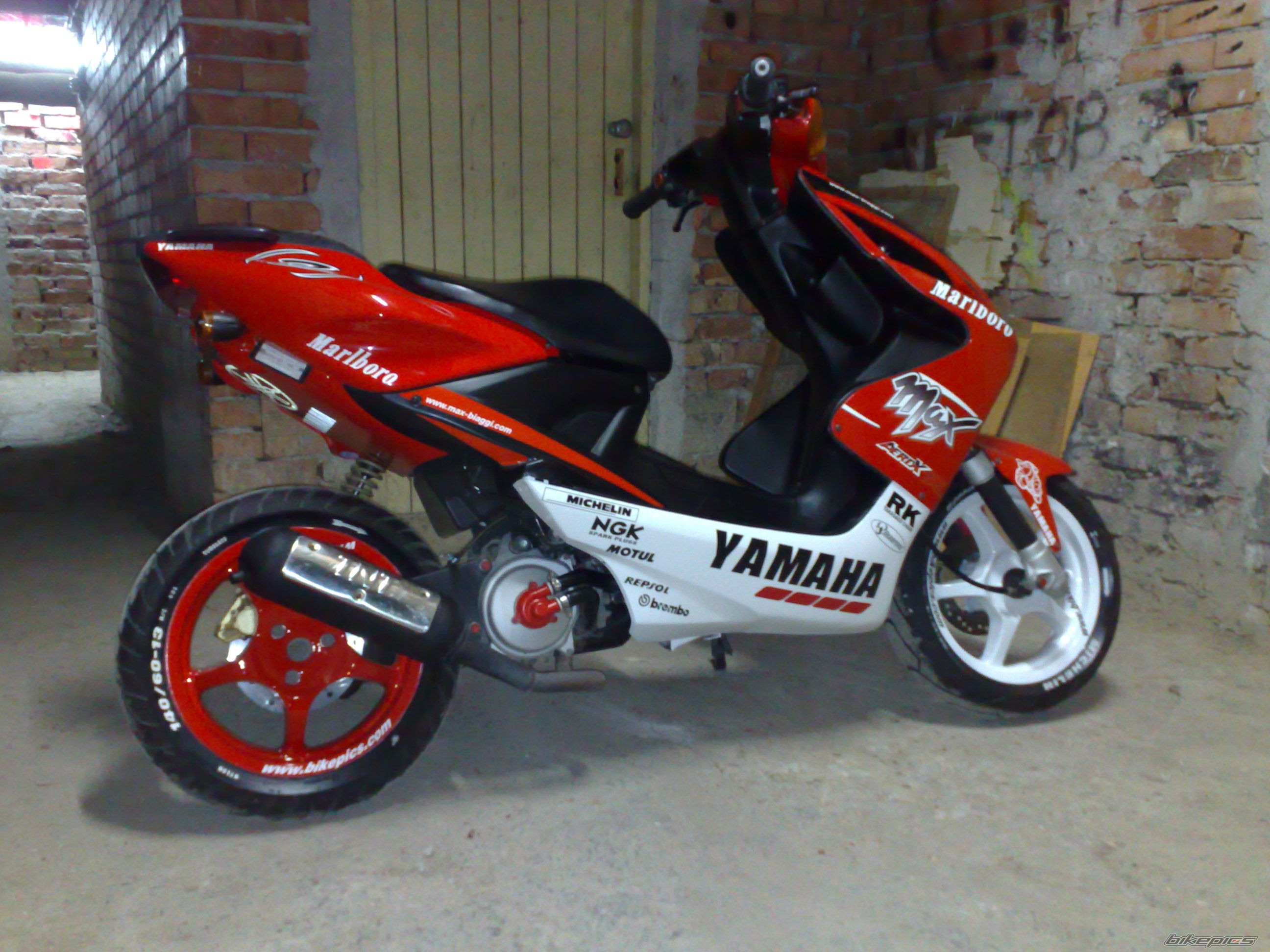 2001 YAMAHA AEROX 50 | Picture 1122540 motorcycle photo