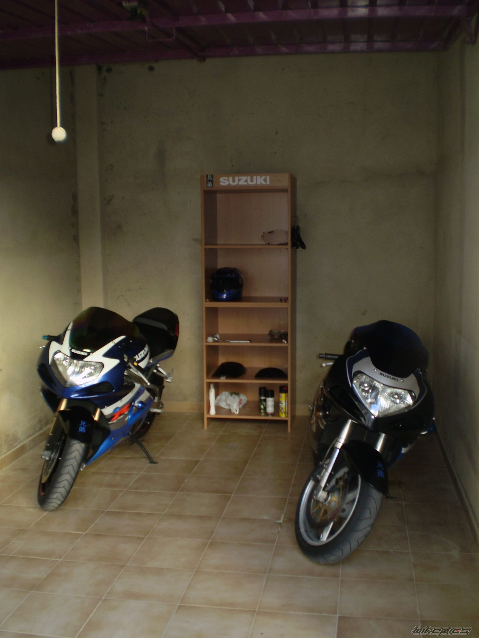 2000 SUZUKI GSX R 750 | Picture 1124010 motorcycle photo