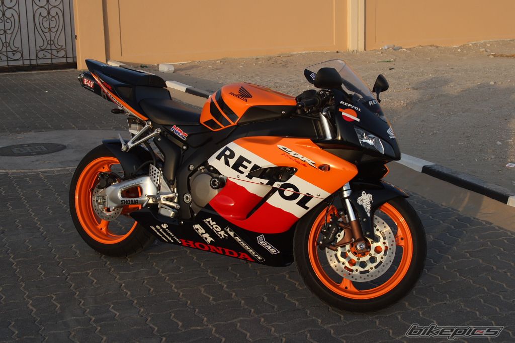 2005 HONDA CBR 1000  RR | Picture 1124567 motorcycle photo