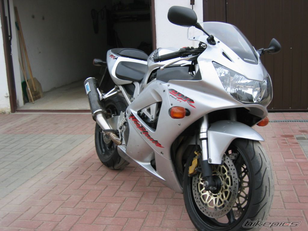 2001 HONDA CBR 900 | Picture 1125111 motorcycle photo