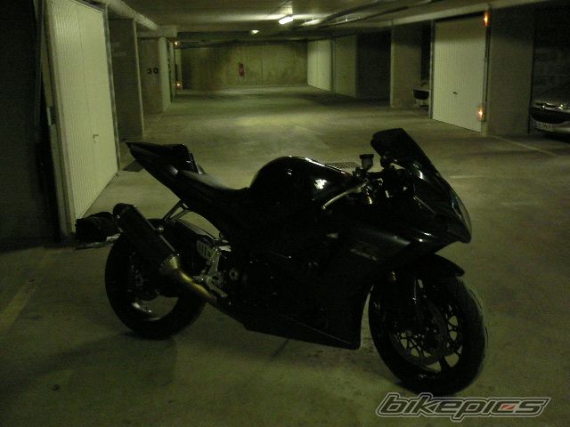 2009 SUZUKI GSX R 1000 | Picture 1125732 motorcycle photo