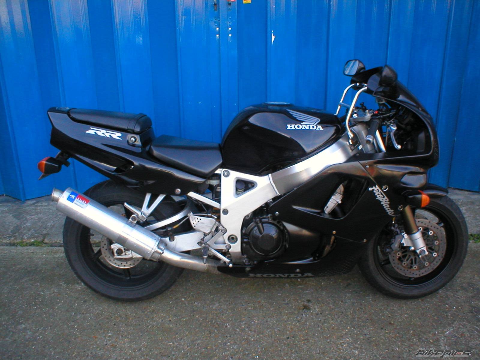 1995 HONDA CBR 900 | Picture 113414 motorcycle photo