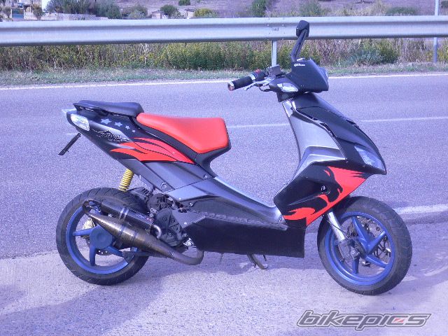 2008 APRILIA SR 50 | Picture 1134339 motorcycle photo