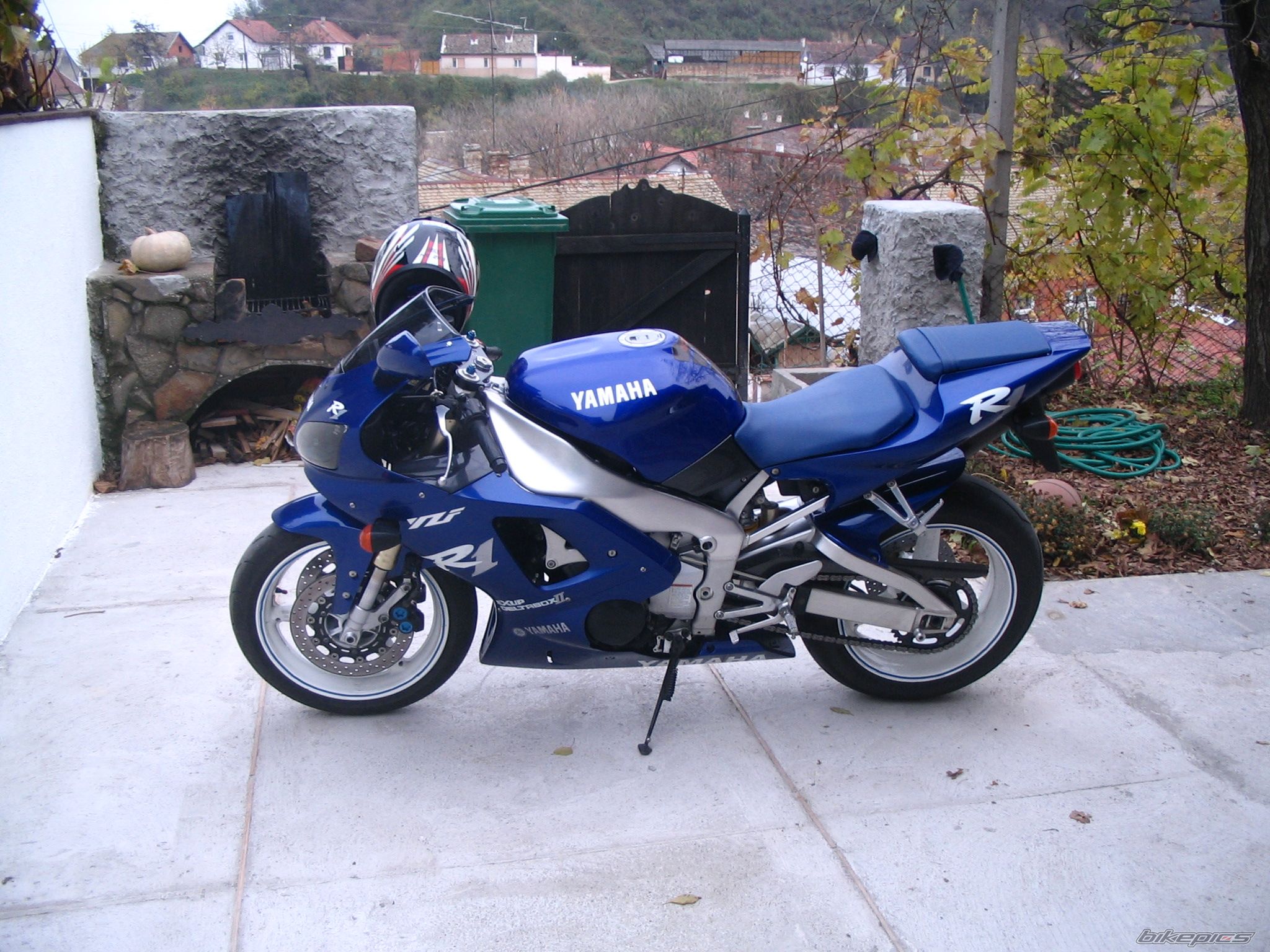 1998 YAMAHA YZF R1 | Picture 1134846 motorcycle photo